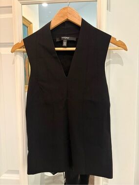 White House Black Market Black Forme Rib Sleeveless V-Neck Shirt
